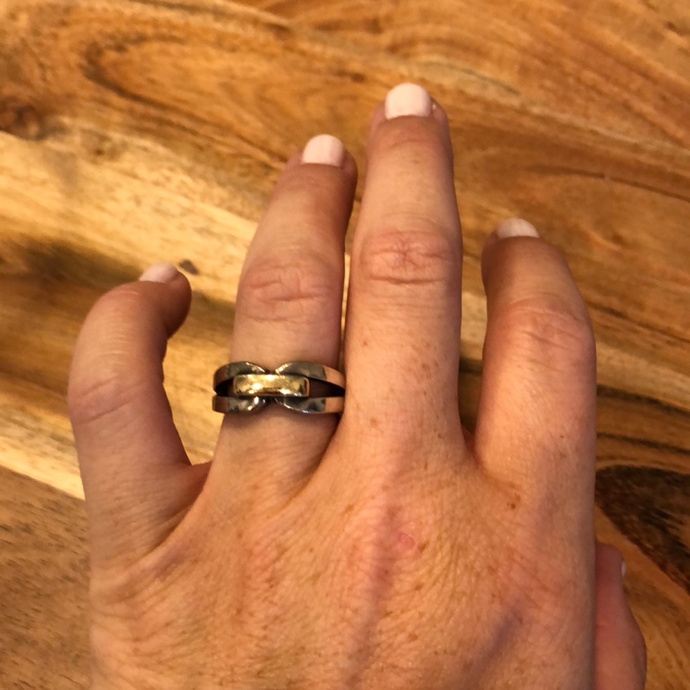 James Avery enduring bond ring